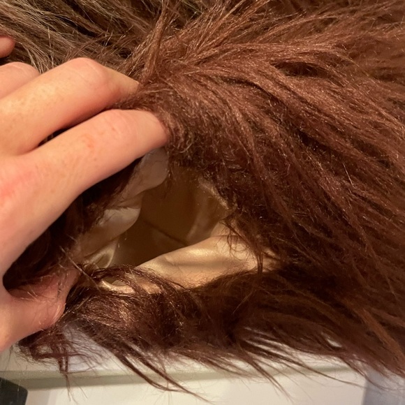 Me Jane faux fur Ombré vest - Picture 9 of 9